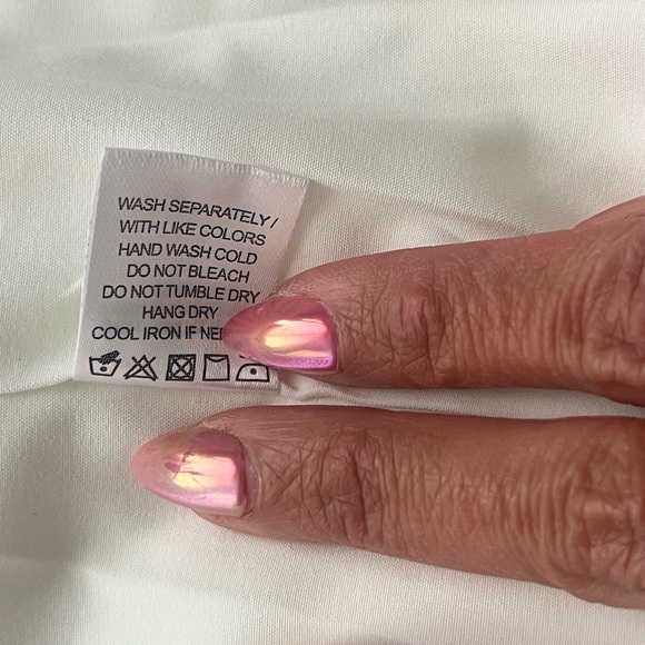 🤍𝐋𝐎𝐕𝐄𝐑𝐒 𝐀𝐍𝐃 𝐅𝐑𝐈𝐄𝐍𝐃𝐒 City white blazer dress - Picture 5 of 7